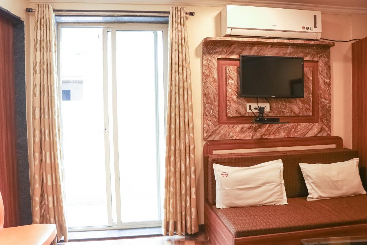 Hotel Mukesh Residency ปูเน่ ภายนอก รูปภาพ